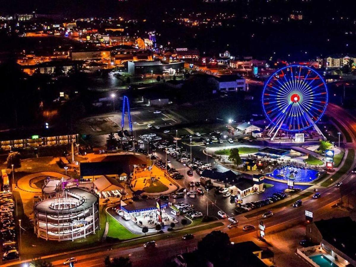 Stylish Stay In Branson'S Heart! Buitenkant foto